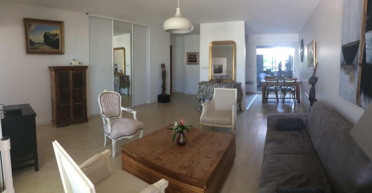 Apartamento Vue exceptionnelle sur les Tours ! Charme et tranquillité, 3 étoiles *** La Rochelle  Exterior foto