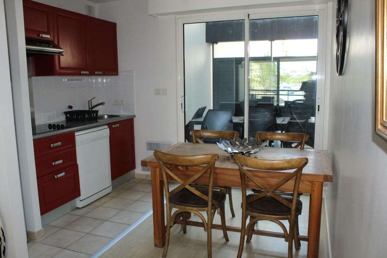 Apartamento Vue exceptionnelle sur les Tours ! Charme et tranquillité, 3 étoiles *** La Rochelle  Exterior foto